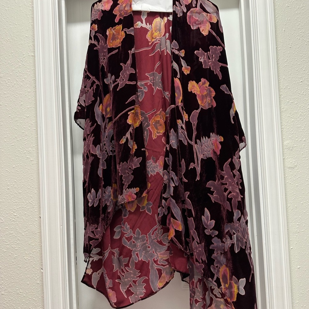 Floral Velvet Kimono